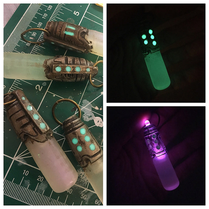WASTELAND GLOW FOB PENDANT