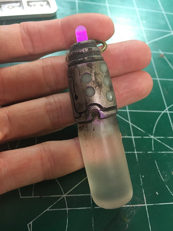 WASTELAND GLOW FOB PENDANT