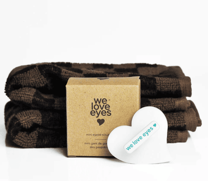 WE LOVE EYES Mini Eyelid Scrub Mitt